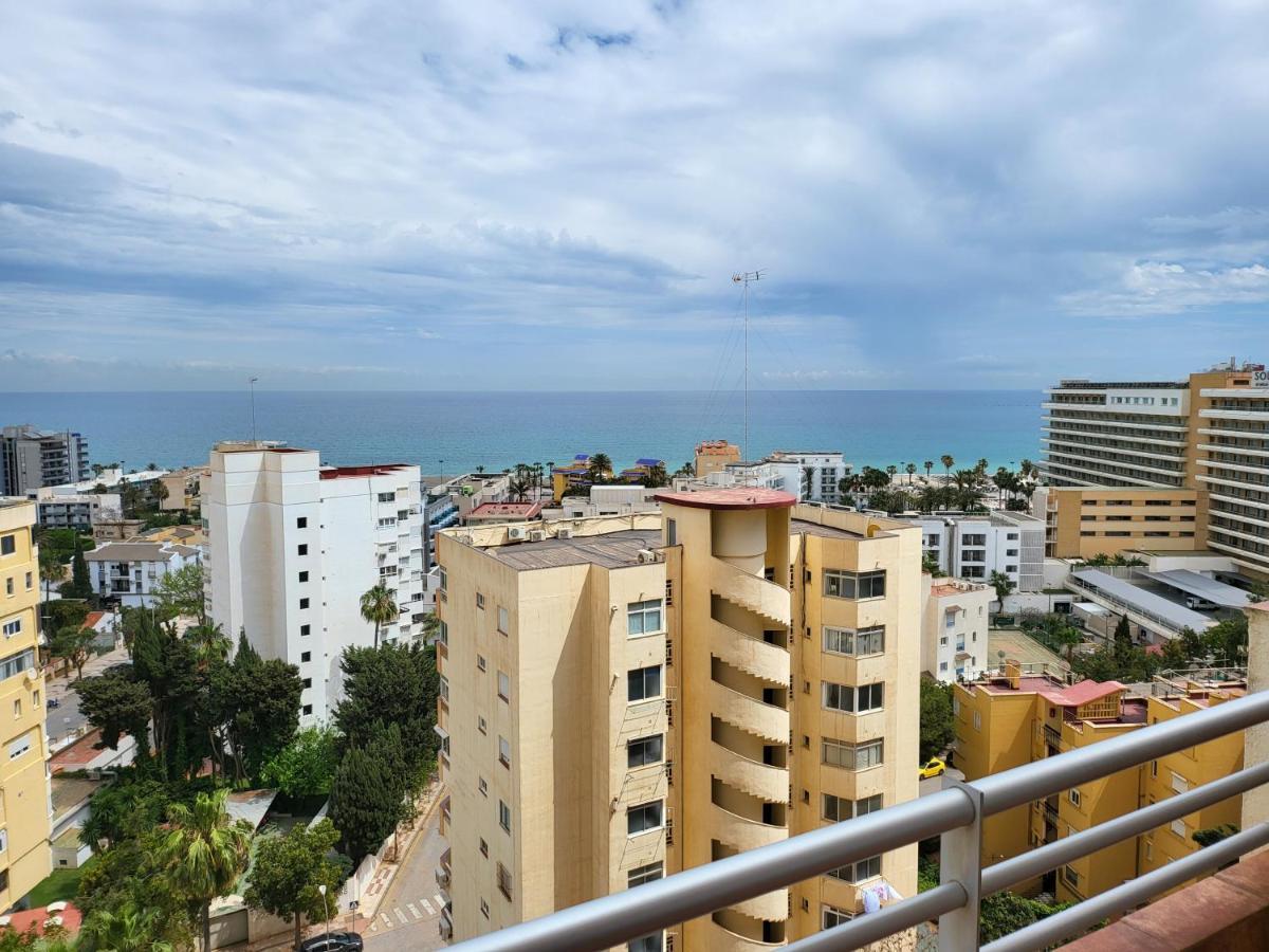 Vistas Azules -- Remodeled, Large Terrace, Spectacular Ocean Views And Beach Level Access Torremolinos Exterior foto