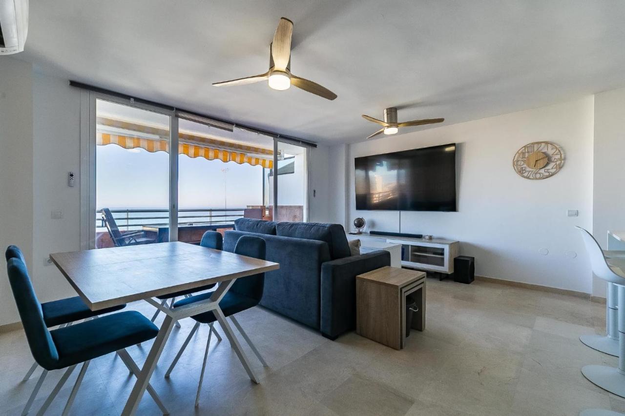 Vistas Azules -- Remodeled, Large Terrace, Spectacular Ocean Views And Beach Level Access Torremolinos Exterior foto