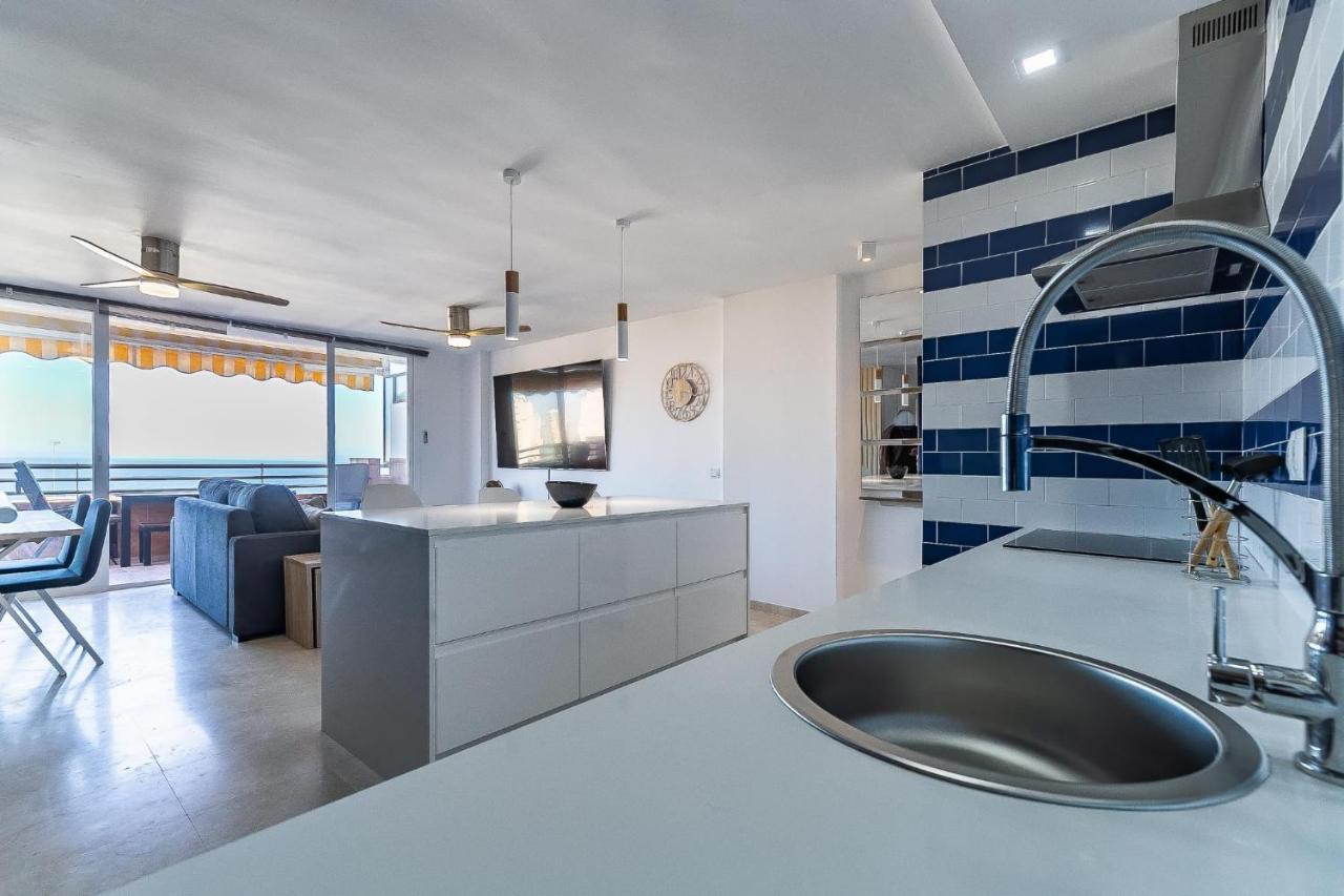 Vistas Azules -- Remodeled, Large Terrace, Spectacular Ocean Views And Beach Level Access Torremolinos Exterior foto