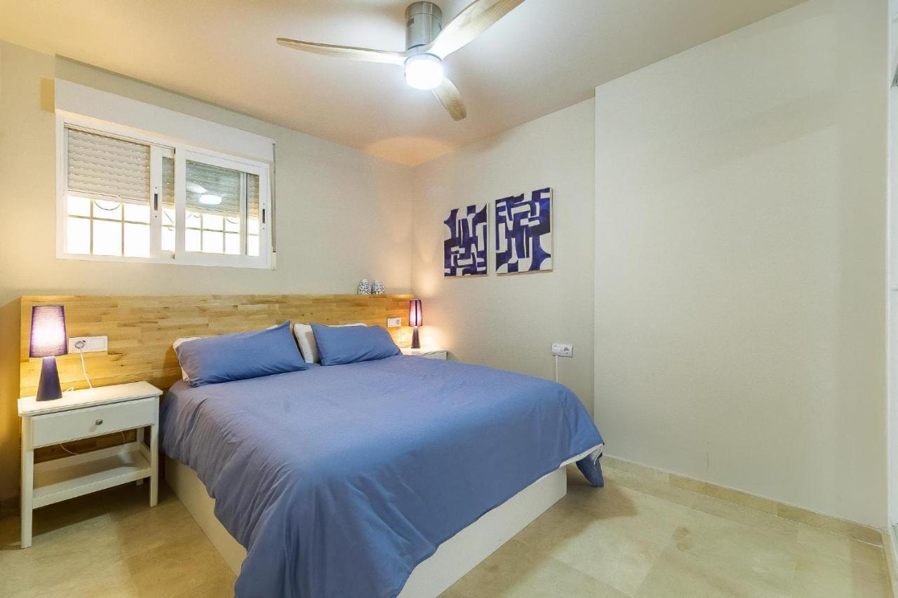 Vistas Azules -- Remodeled, Large Terrace, Spectacular Ocean Views And Beach Level Access Torremolinos Exterior foto